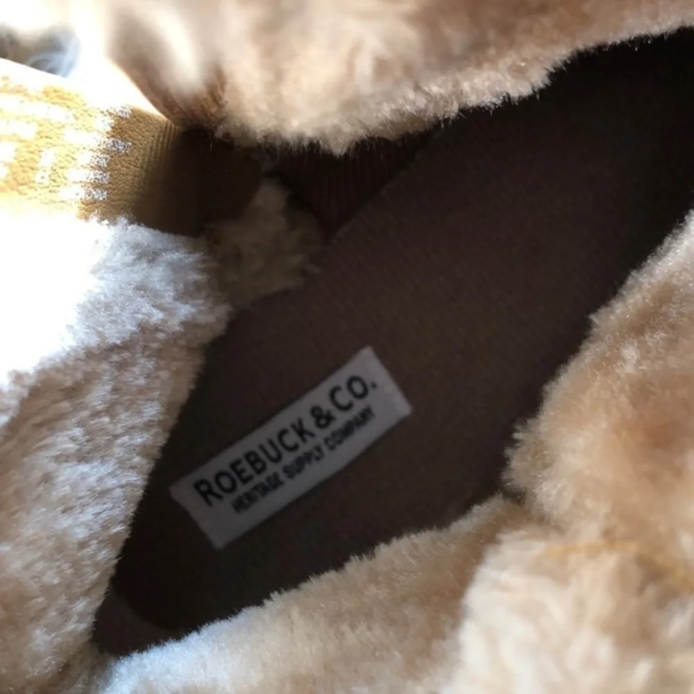 ROEBUCK & CO | Women’s Brown Ankle Height Boots + Gold Sparkle, Size 5.